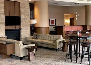 Hilton Garden Inn Baltimore Inner Harbor hotel thumbnail 3