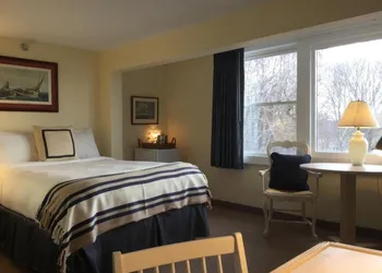 The Beach Rose Inn hotel thumbnail 5
