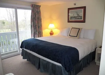 The Beach Rose Inn hotel thumbnail 7