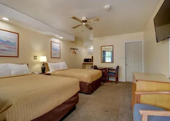 Brookside Inn & Cottages hotel thumbnail 3