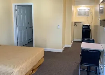 Brookside Inn & Cottages hotel thumbnail 4