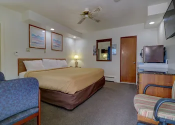 Brookside Inn & Cottages hotel thumbnail 8