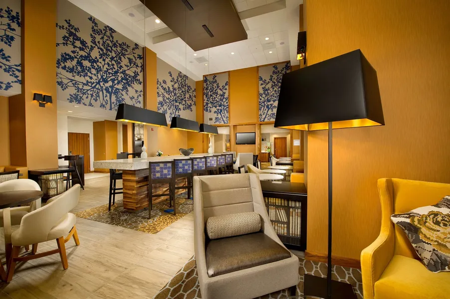 Hampton Inn & Suites Washington DC North/Gaithersburg hotel detail image 2