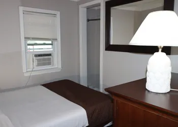 The Burgundy Inn hotel thumbnail 6