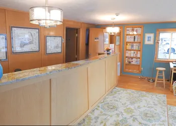 SeaCoast Inn hotel thumbnail 3