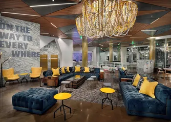 The Envoy Hotel, Autograph Collection hotel thumbnail 3