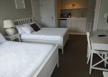 The Inn on Onset Bay hotel thumbnail 6