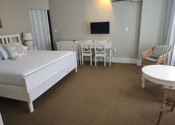 The Inn on Onset Bay hotel thumbnail 8