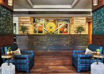 Graduate by Hilton Ann Arbor hotel thumbnail 2