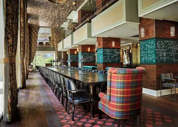 Graduate by Hilton Ann Arbor hotel thumbnail 8