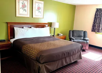 Cadillac Inn hotel thumbnail 7