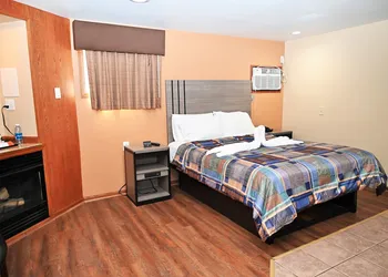Fellows Creek Lodge hotel thumbnail 5