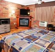 Fellows Creek Lodge hotel detail image 7