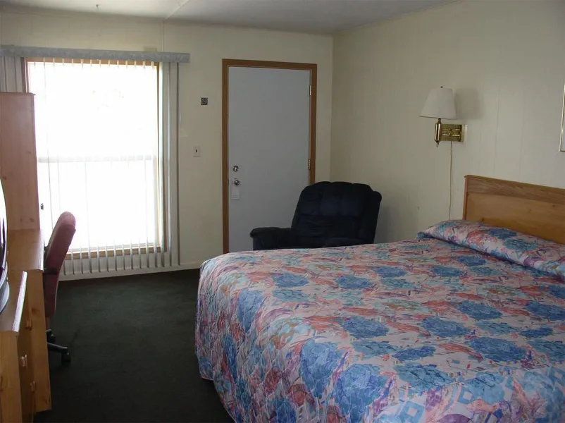 Budget Inn hotel detail image 6
