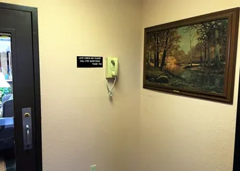 Travelodge by Wyndham Redwood Falls hotel thumbnail 2