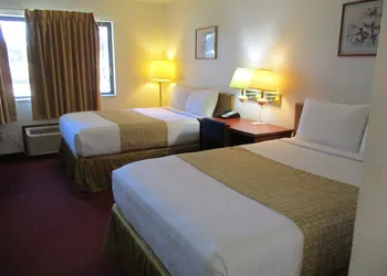 Travelodge by Wyndham Redwood Falls hotel thumbnail 8