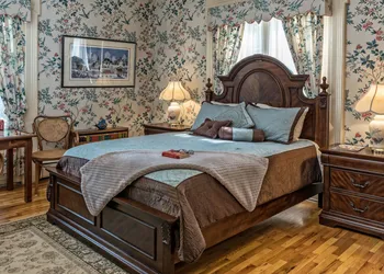 Silver Heart Inn and Cottages hotel thumbnail 6
