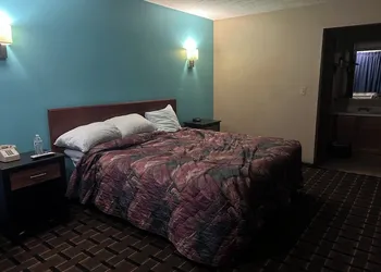 Crete Inn by Capital O Near Lincoln hotel thumbnail 7