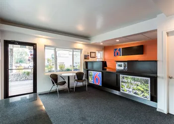 Motel 6 University Missoula hotel thumbnail 2