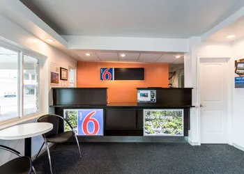 Motel 6 University Missoula hotel thumbnail 3