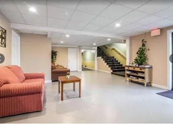 Tilton Lodge Inn and Suites hotel thumbnail 2