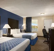 Days Inn & Suites by Wyndham Cherry Hill - Philadelphia hotel detail image 5