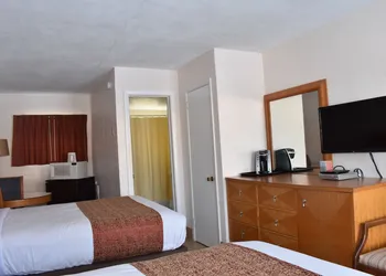 Blue Water Motel hotel thumbnail 3