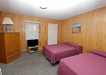 Boardwalk Sand & Surf Inn Oceanfront hotel thumbnail 2