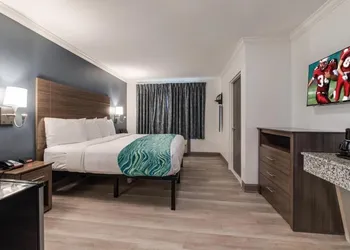 Le Voyageur Motel hotel thumbnail 8