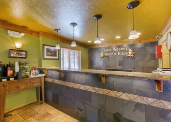 Best Western Rivers Edge hotel thumbnail 4
