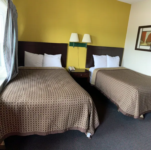 Express Inn hotel detail image 6