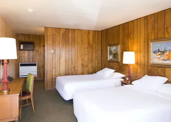 Sunset Motel hotel thumbnail 3