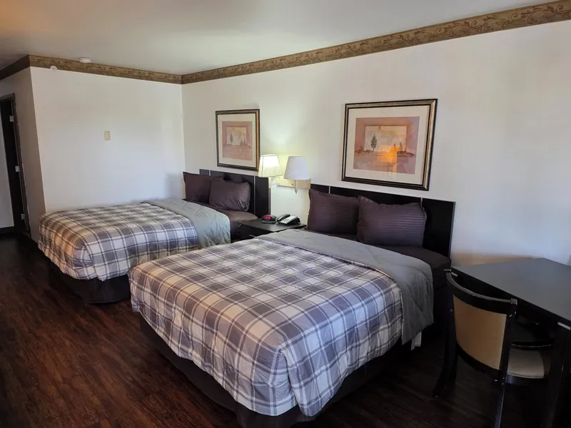 American Inn & Suites hotel detail image 2