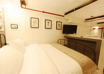 The Box House Hotel hotel thumbnail 8