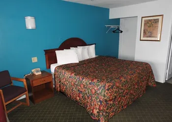 Mayo Inn hotel thumbnail 8