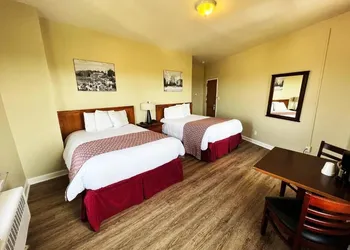 Lenox Hotel and Suites hotel thumbnail 6
