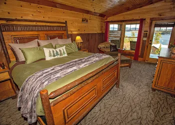 Lodges At Cresthaven hotel thumbnail 7