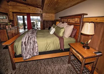 Lodges At Cresthaven hotel thumbnail 8