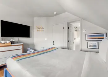 The Inn Spot hotel thumbnail 4