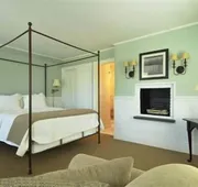 The Hedges Inn hotel detail image 5