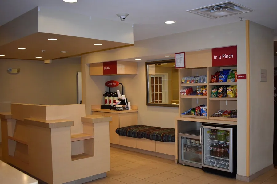 TownePlace Suites by Marriott Republic Airport Long Island hotel detail image 2