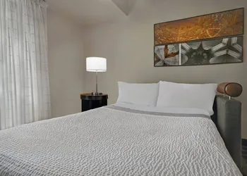 TownePlace Suites by Marriott Republic Airport Long Island hotel thumbnail 7