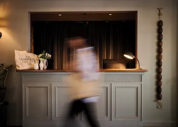 The Harbor Front Inn hotel thumbnail 2