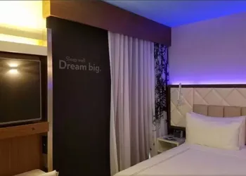 EVEN Hotel New York - Times Square South by IHG hotel thumbnail 8