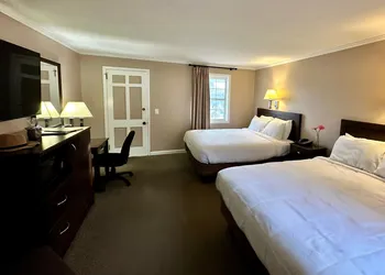 Blowing Rock Inn hotel thumbnail 8