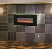 La Quinta Inn & Suites by Wyndham Grand Forks hotel detail image 4