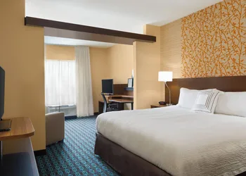 Fairfield Inn & Suites Athens hotel thumbnail 6