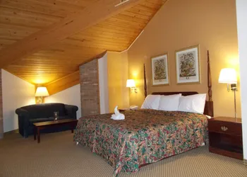 Royalton Inn and Suites Wilmington hotel thumbnail 7