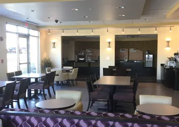 Holiday Inn Express & Suites Tahlequah by IHG hotel thumbnail 2