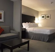 Holiday Inn Express & Suites Tahlequah by IHG hotel detail image 7